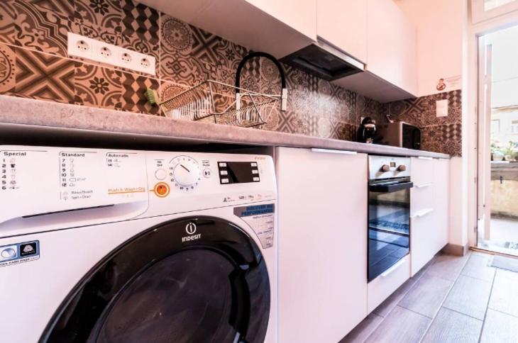 Bpr Szondi Cozy Apartment Βουδαπέστη Εξωτερικό φωτογραφία